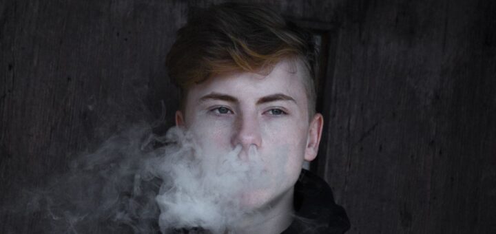 vaping while traveling
